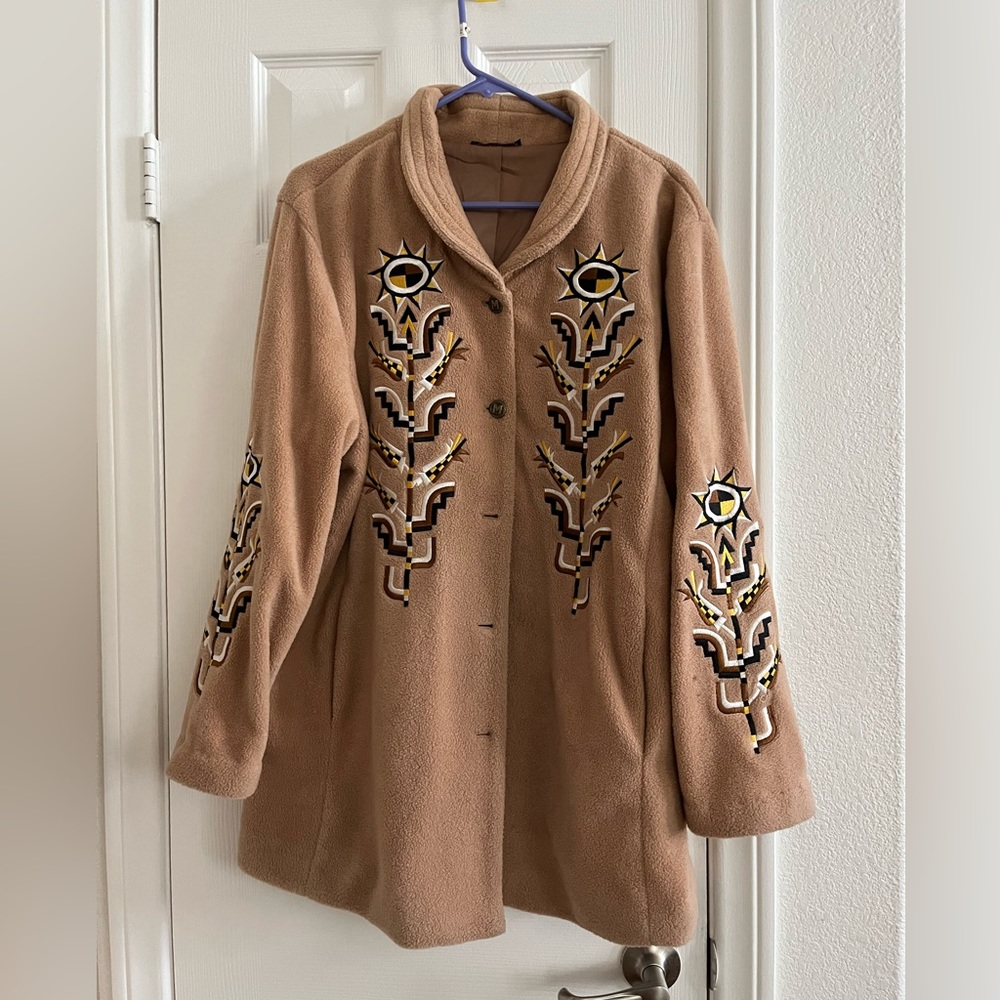Women’s sweater